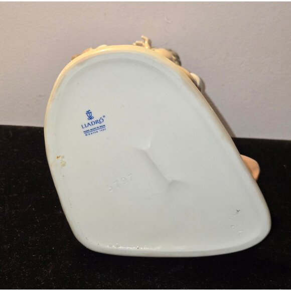 Lladro Boy With Dog Porcelain Figurine 5797, Spain, MINT, 8" has orig box - Picture 10 of 13